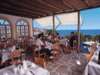 Albatross Hotel & Bungalows 